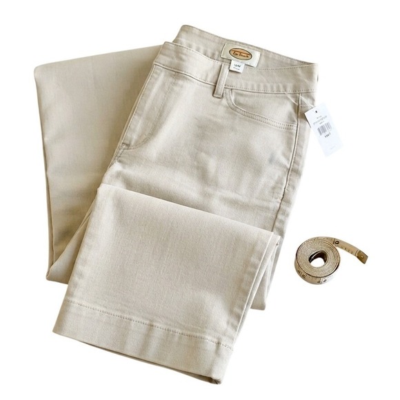 Talbots Pants - NWT Talbots Woman Petites 16W Classic Fit Stretch Crop Pants Beige
